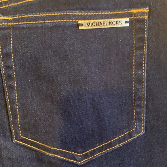 MICHAEL KORS women’s jeans. SKINNY. SIZE 8. Dark. Dressy. - Picture 9 of 10